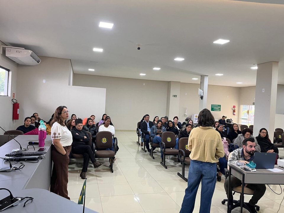 Capacitação prepara profissionais para implantação de insulinoterapia com insulina glargina no SUS em Iguatemi