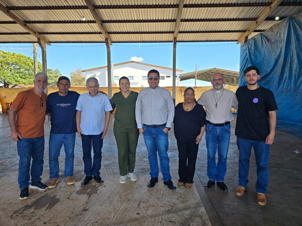 Prefeita de Caarapó visita retiro Despertar e destaca participação de jovens e adolescentes em encontro cristão Prefeita de Caarapó visita retiro Despertar e destaca participação de jovens e adolescentes em encontro cristão