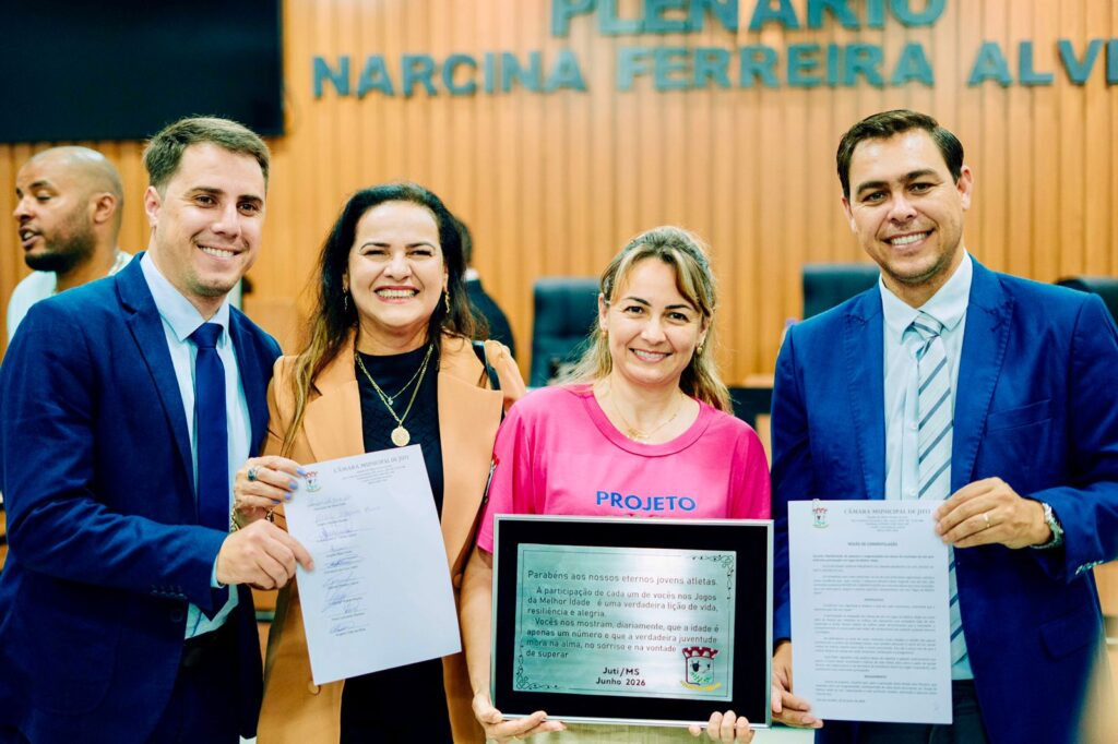 Câmara de Juti homenageia participantes dos Jogos da Melhor Idade