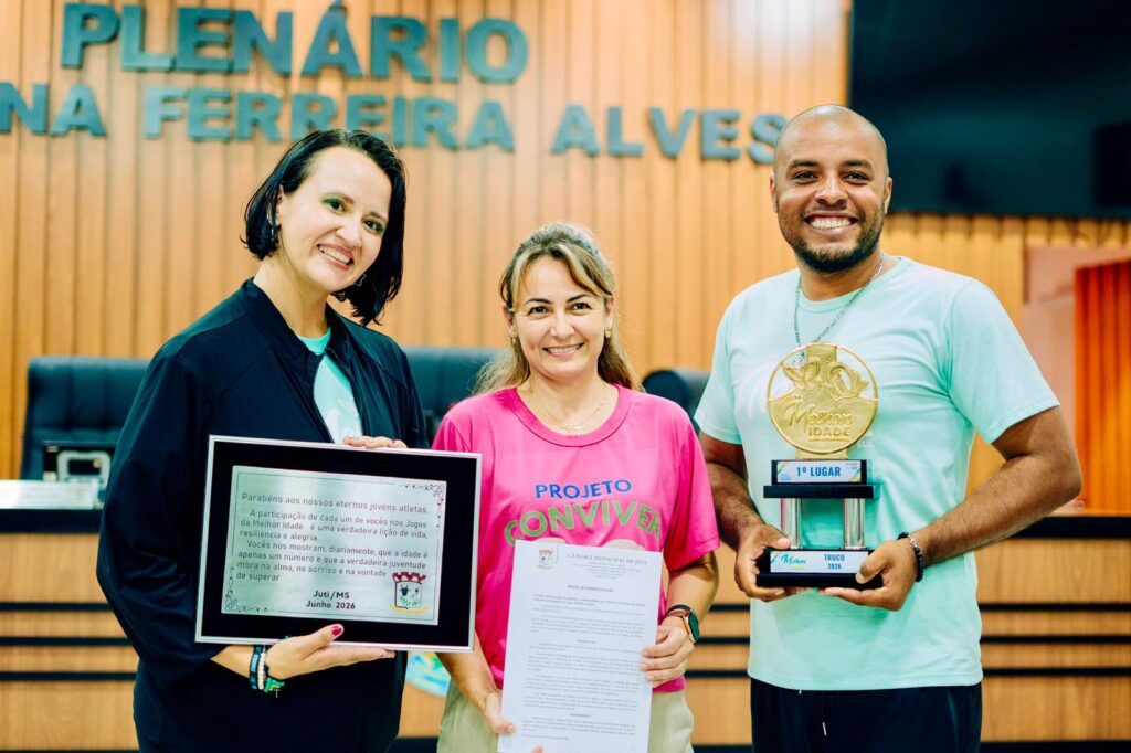 Câmara de Juti homenageia participantes dos Jogos da Melhor Idade