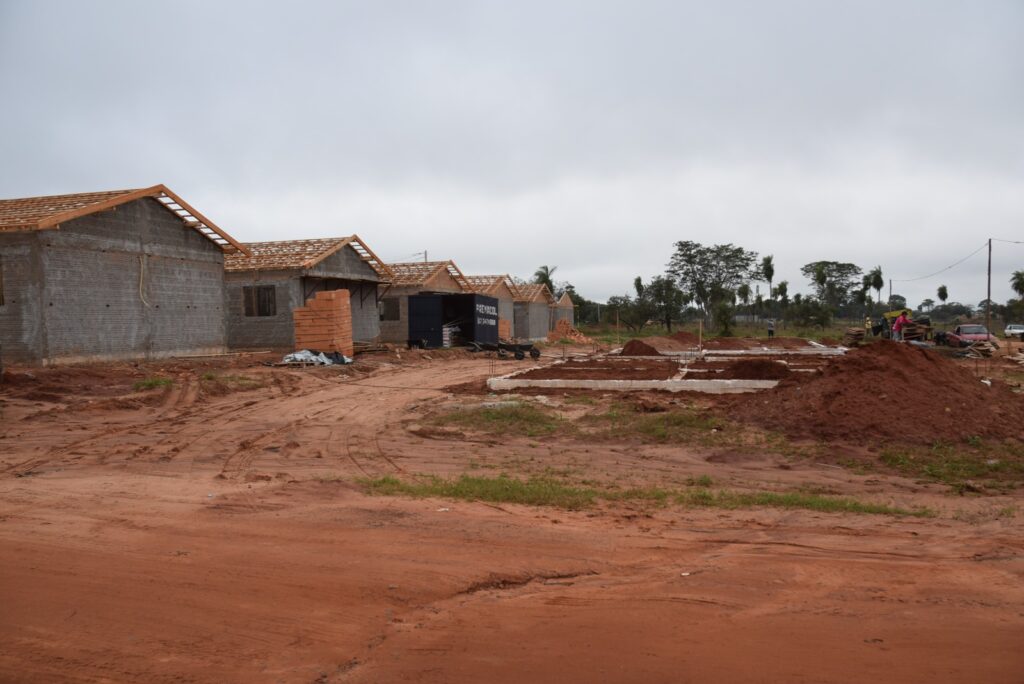 Iguatemi: Construção das unidades habitacionais no Bairro Stanislau Javolski continua em ritmo acelerado Iguatemi: Construção das unidades habitacionais no Bairro Stanislau Javolski continua em ritmo acelerado