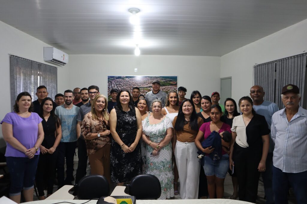 Caarapó: Gestão da prefeita Lurdes ultrapassa 150 convocações em apenas 1 ano e 7 meses e fortalece a Educação e os serviços públicos