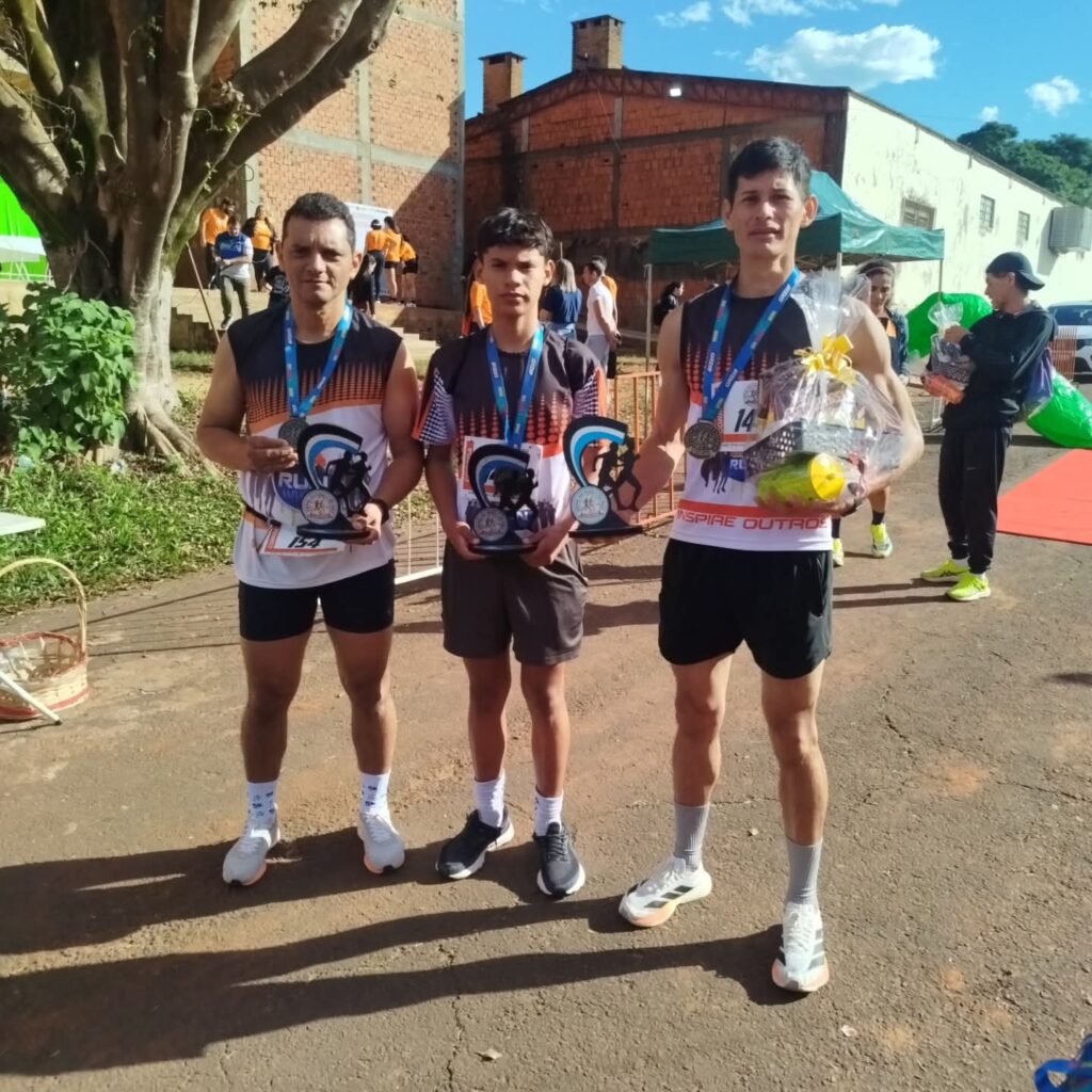 Atletas da Run Sapucaia se destacam em competições realizadas em Ponta Porã e Campo Grande Atletas da Run Sapucaia se destacam em competições realizadas em Ponta Porã e Campo Grande
