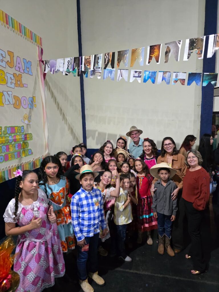 Amambai: Escola Municipal Novo Horizonte realizou tradicional Arraiá Amambai: Escola Municipal Novo Horizonte realizou tradicional Arraiá