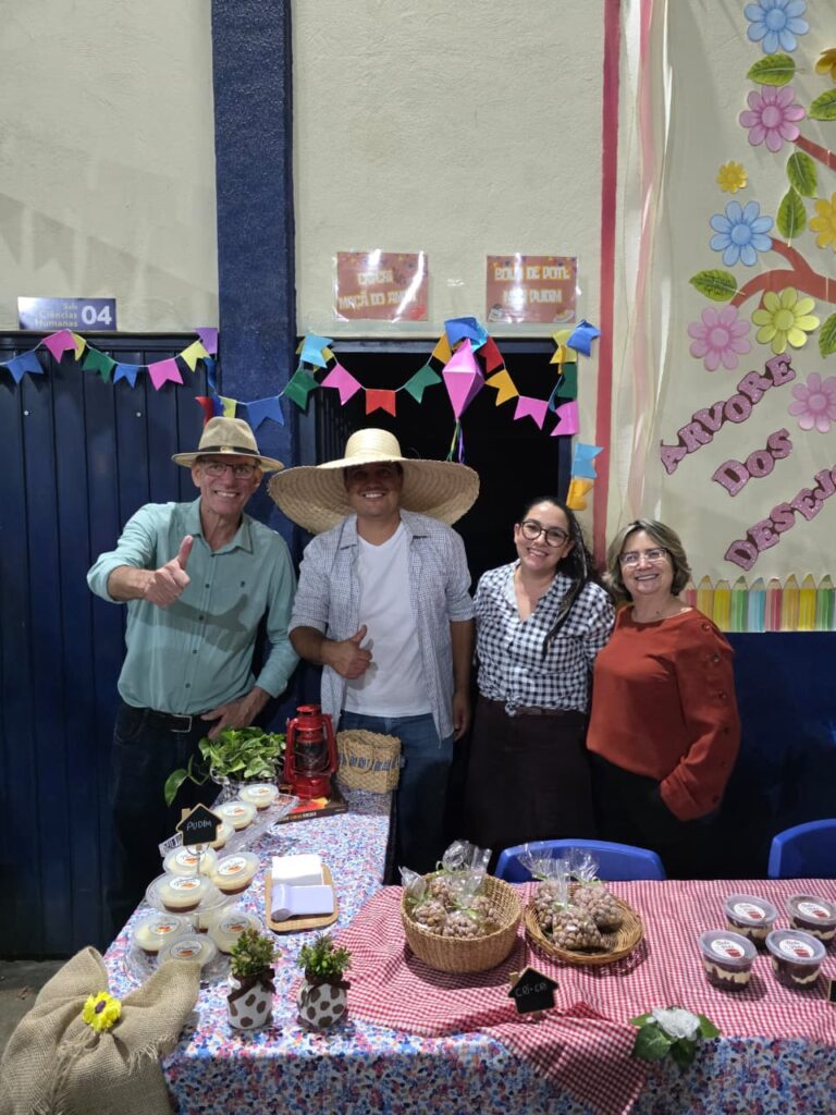 Amambai: Escola Municipal Novo Horizonte realizou tradicional Arraiá Amambai: Escola Municipal Novo Horizonte realizou tradicional Arraiá