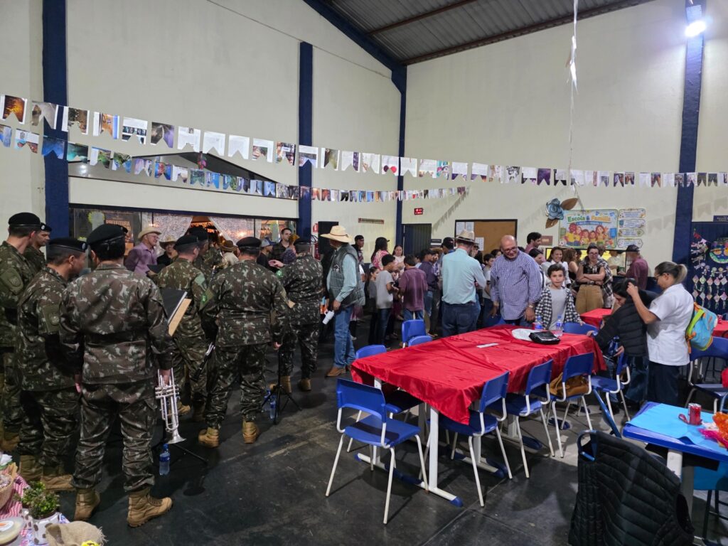 Amambai: Escola Municipal Novo Horizonte realizou tradicional Arraiá Amambai: Escola Municipal Novo Horizonte realizou tradicional Arraiá