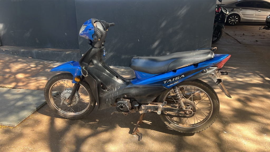 Homem é preso por descumprir medida protetiva e confessa série de roubos à mão armada em Ponta Porã Homem é preso por descumprir medida protetiva e confessa série de roubos à mão armada em Ponta Porã