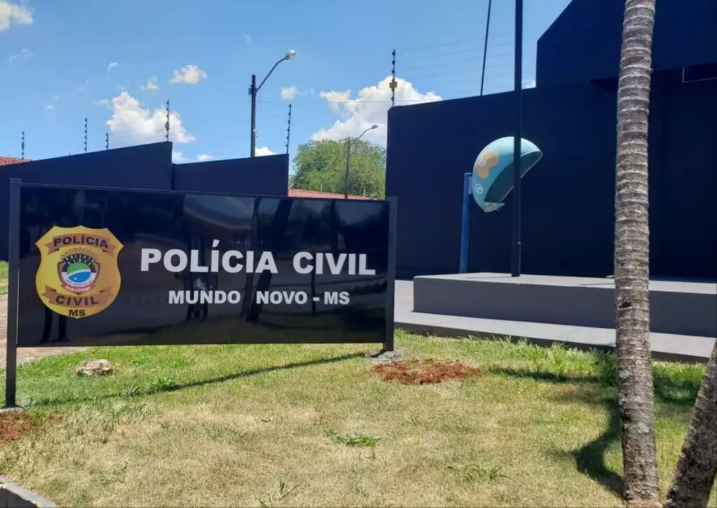 Mundo Novo: Motociclista de 34 anos morre ao bater em caminhão estacionado