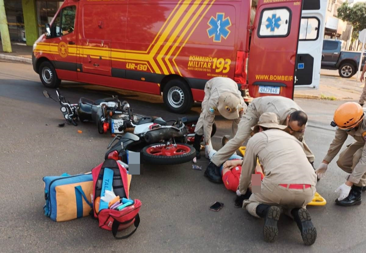 Corpo de Bombeiros socorre vítimas de colisão entre motos em Amambai
