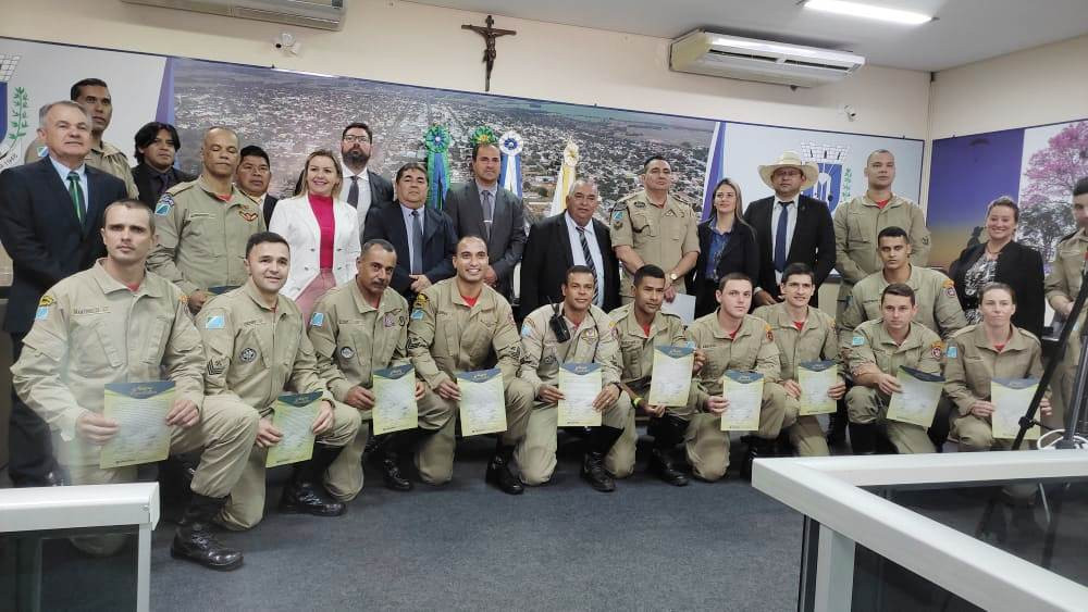 Na semana nacional da corporação Câmara Municipal homenageia Corpo de Bombeiros em Amambai