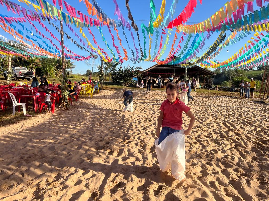 Arraiá de São Gonçalo persevera a cultura do povo de Amambai