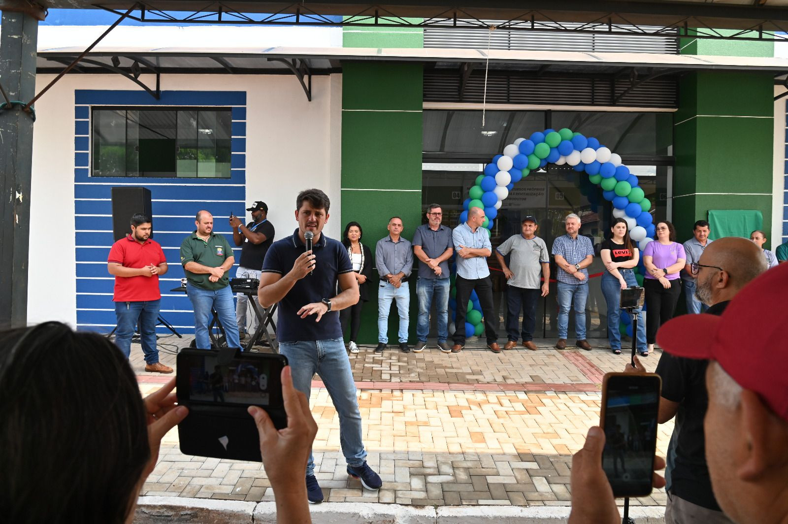 Prefeito Thalles Tomazelli entrega a nova Feira do Produtor em Itaquiraí