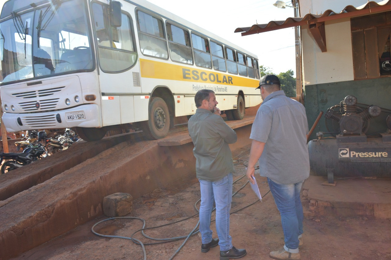 Prefeito Donizete acompanha vistoria do transporte escolar em Paranhos