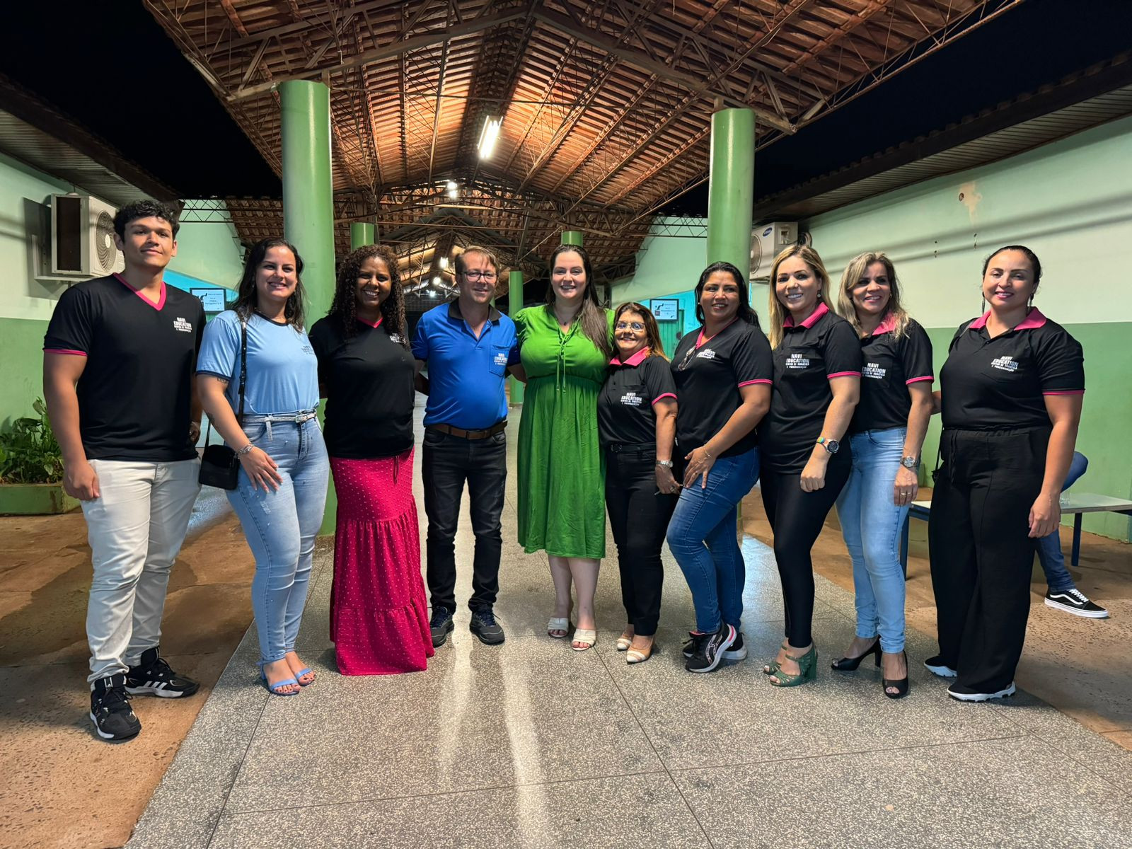 Prefeita Rhaiza Matos prestigia Sarau Multiface e Mostra de Trabalhos da Escola José Carlos da Silva