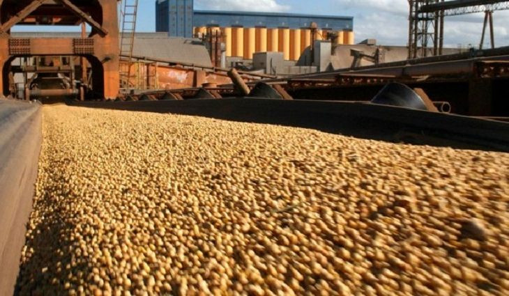 Entre 13 países ricos, economia do Brasil tem o terceiro melhor desempenho em um ano
