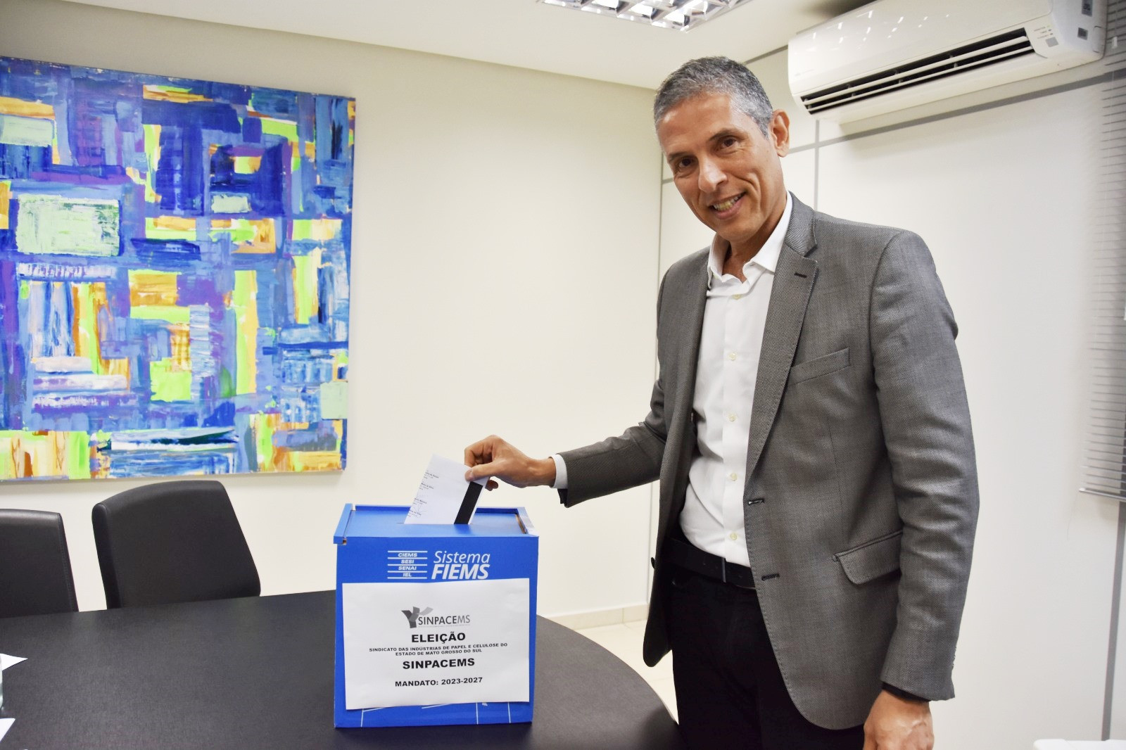 Élcio Trajano Junior é reconduzido à presidência do Sinpacems
