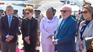 Lula desembarca na África do Sul para a 15ª Cúpula dos Brics