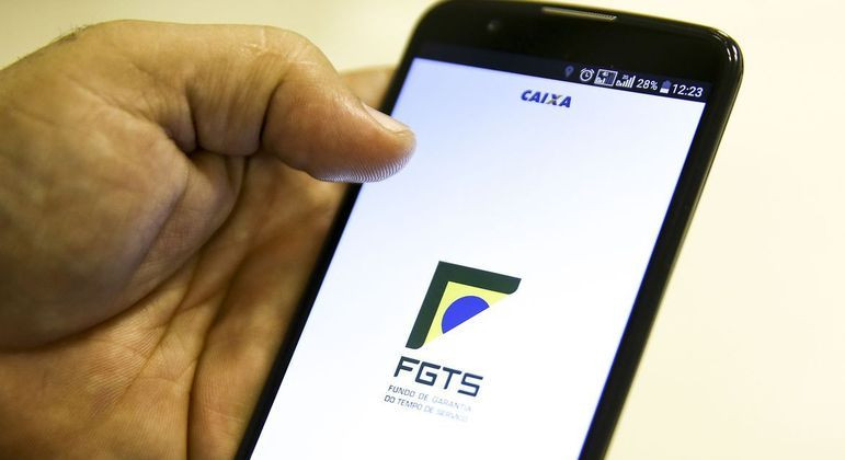 Saque de R$ 1 mil do FGTS: confira o prazo e como sacar os saldos não movimentados