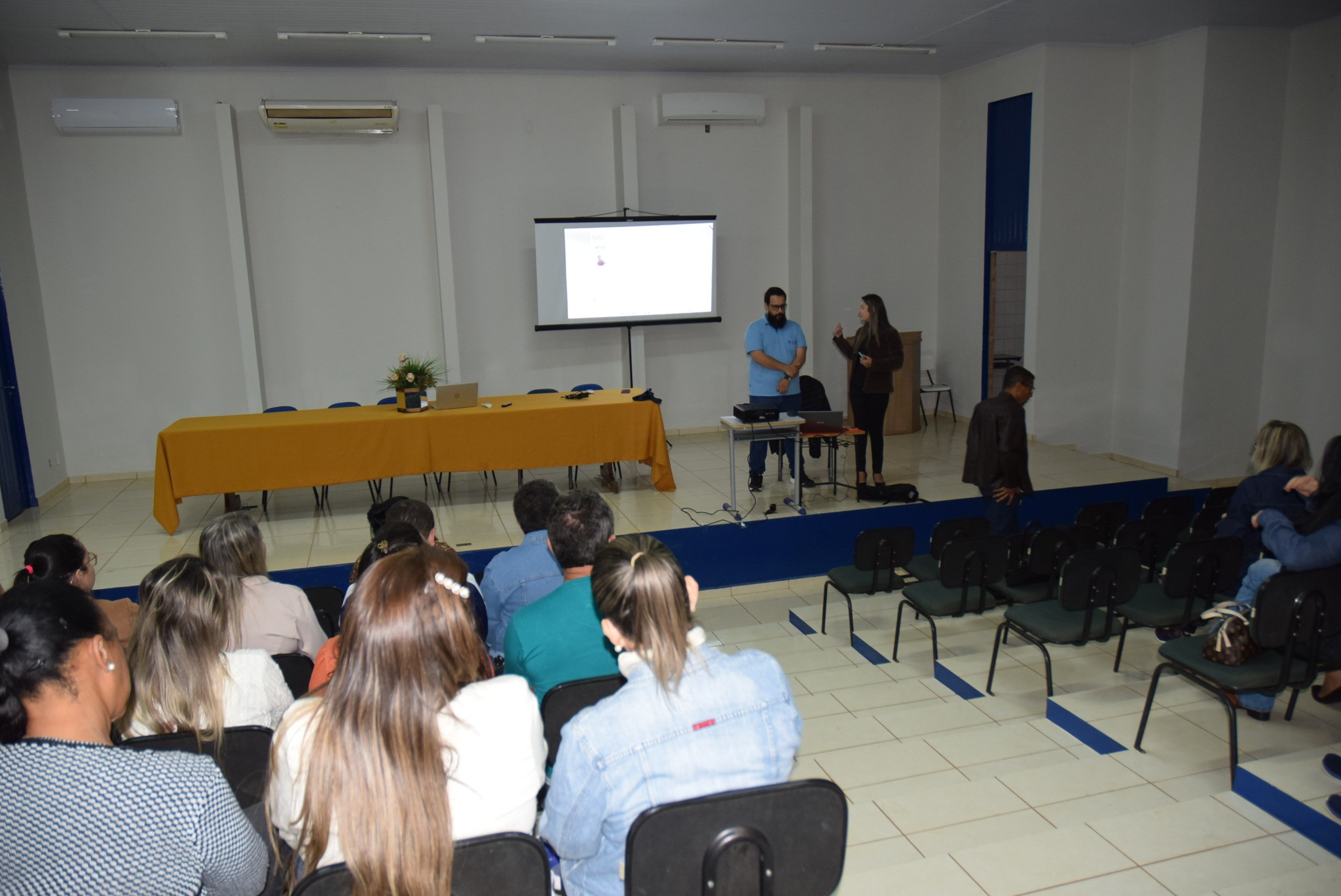 Professores participam de capacitação sobre o Sistema BDS Gestão Escolar em Iguatemi