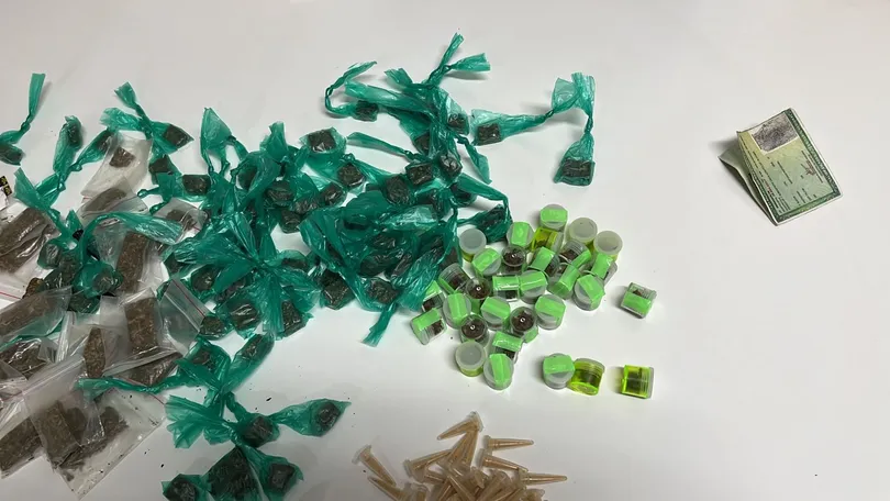 Entenda o que são as drogas K e por que não podem ser chamadas de maconha sintética