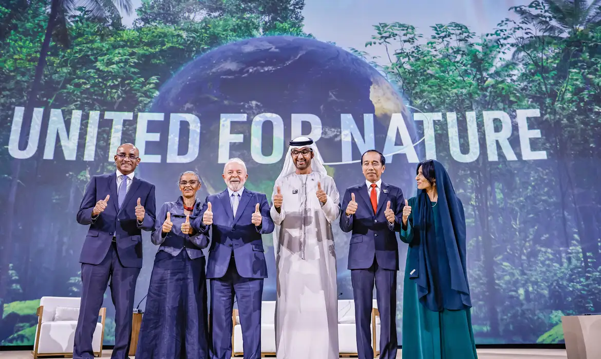 Entenda o Fundo de Perdas e Danos para crise climática da COP28