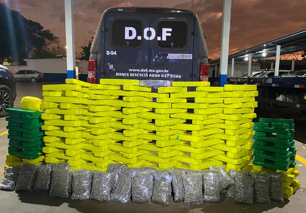 DOF prende em Amambai casal com mais 185 quilos de drogas indo para o interior de São Paulo