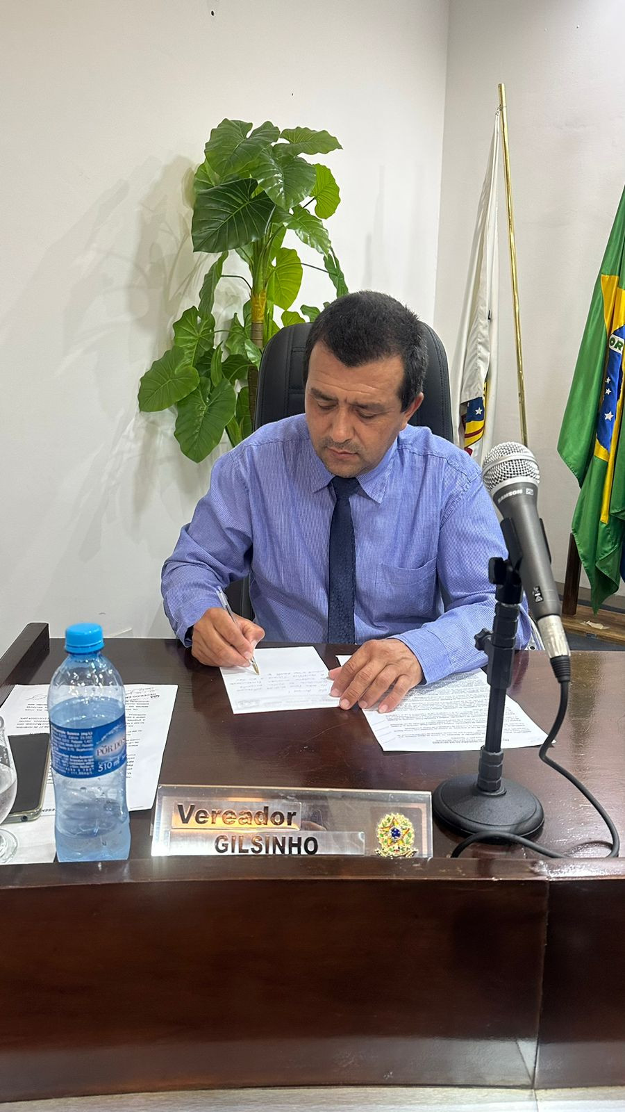 Vereador Gilsinho pede melhorias para o distrito de Cristalina em Caarapó