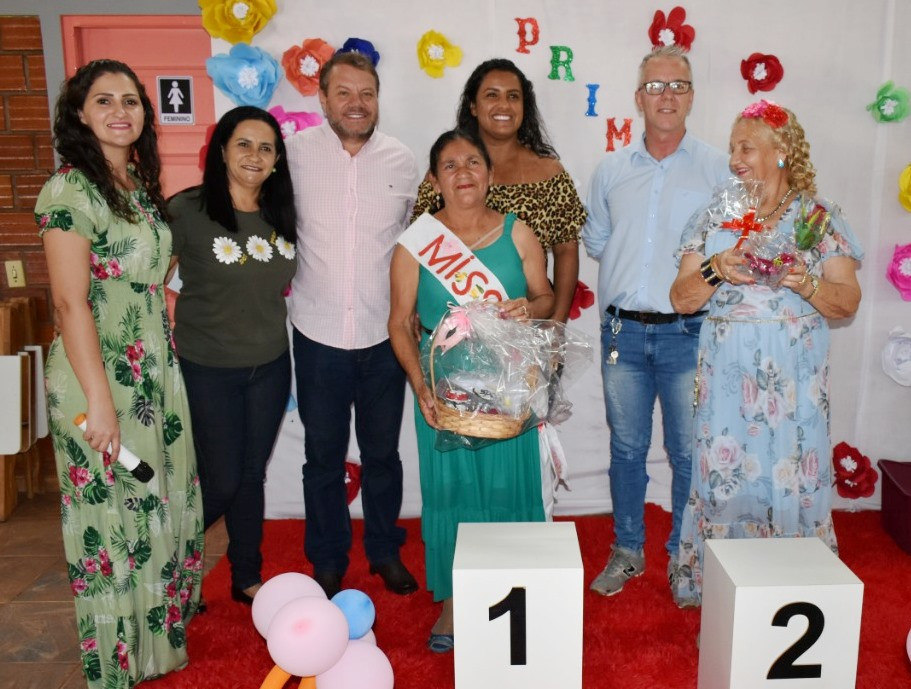 Assistência Social de Paranhos realizou edição 2022 do Miss e Mister Primavera Terceira Idade