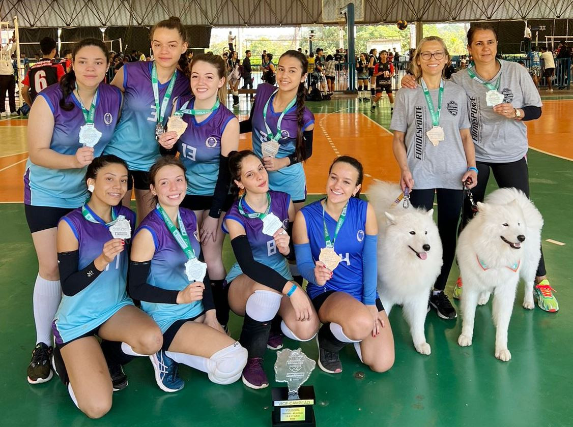 Voleibol feminino de Amambai é medalha de prata nos JOJUMS 2022