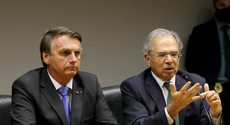 Governo reajusta em até 70% as diárias de servidores públicos