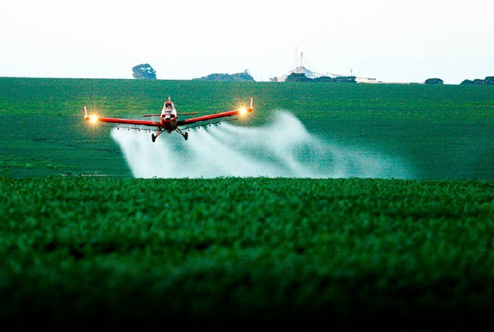 Aviação agrícola completa 75 anos