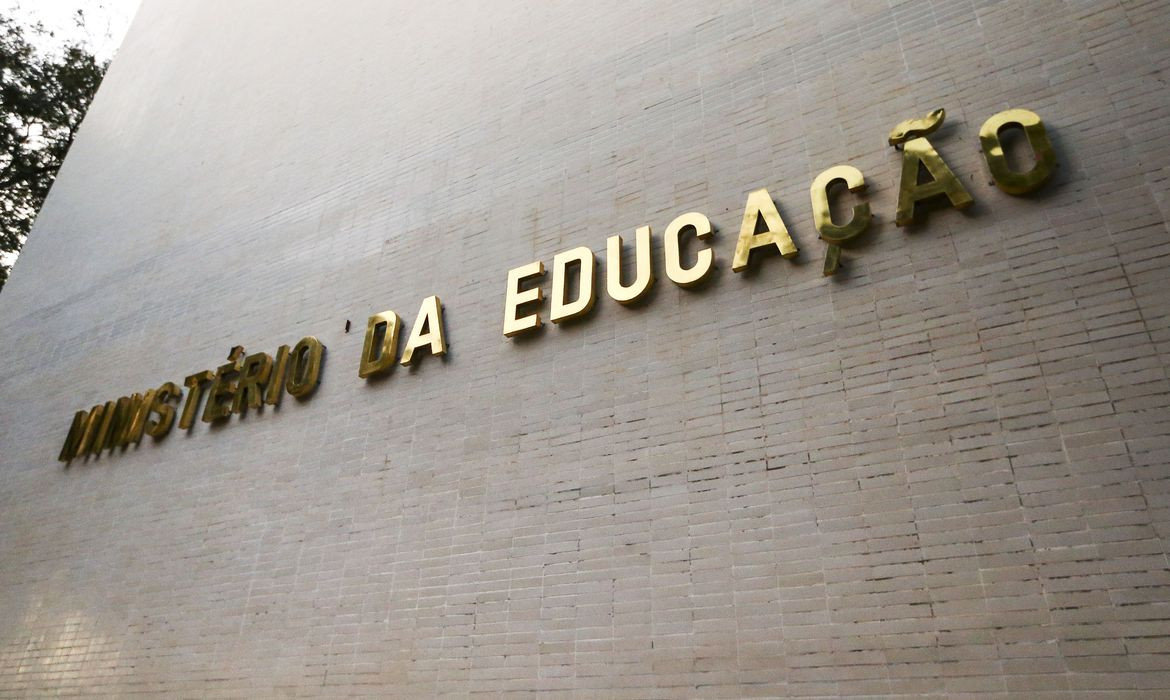 MEC amplia as possibilidades para oferta de cursos de qualificação profissional