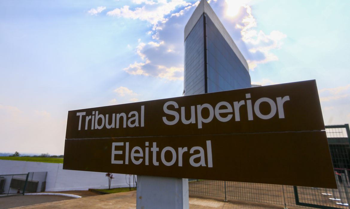 TSE rejeita duas ações sobre supostos ilícitos de Lula nas eleições