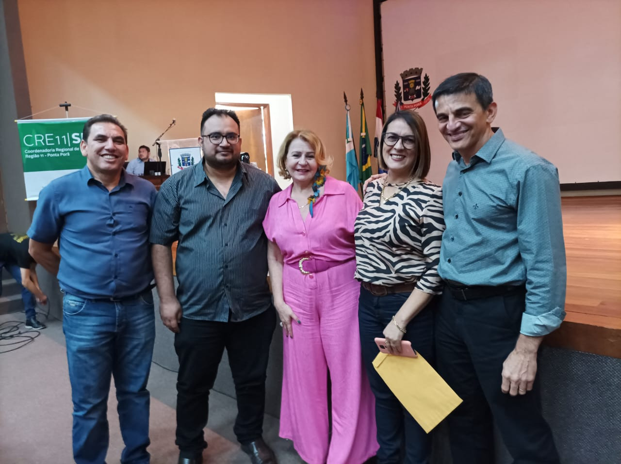 Delegação de Paranhos participa de ato da SED em Ponta Porã