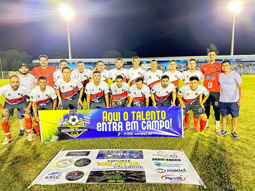 Copa Anderson Mansano de Futebol define últimos semifinalistas nesta quarta em Amambai
