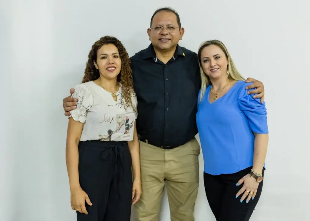 Rotary Club de Amambai comemora 71 anos e realiza concurso de redação Rotary Club de Amambai comemora 71 anos e realiza concurso de redação