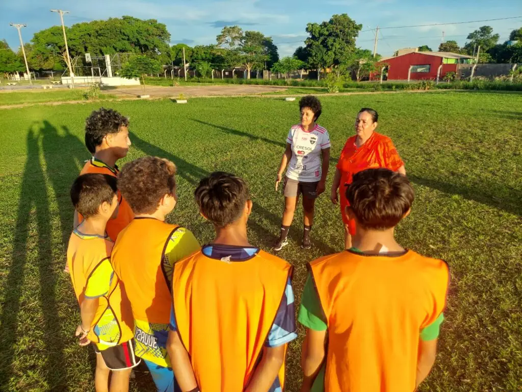 Escolinha de Futebol Wilfrido Colman transforma vidas e contribui com a educação em Amambai
