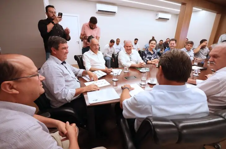 Com novos investimentos do Estado, Sete Quedas vai chegar a 100% de pavimentação Com novos investimentos do Estado, Sete Quedas vai chegar a 100% de pavimentação