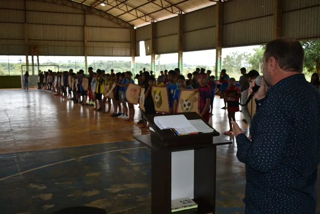 Educação deu início à Semana dos Povos Indígenas em Paranhos Educação deu início à Semana dos Povos Indígenas em Paranhos