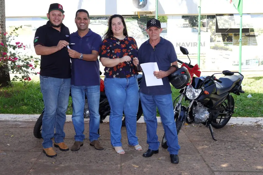 Campanha IPTU Premiado da Prefeitura de Naviraí entrega motos para contribuintes sorteados Campanha IPTU Premiado da Prefeitura de Naviraí entrega motos para contribuintes sorteados