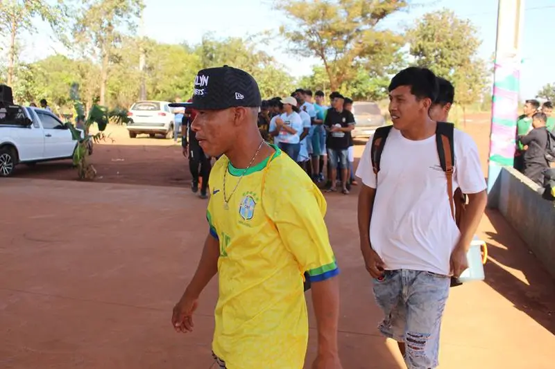 Abertura da 1ª Copa Terrão de Futebol masculino e feminino em Amambai