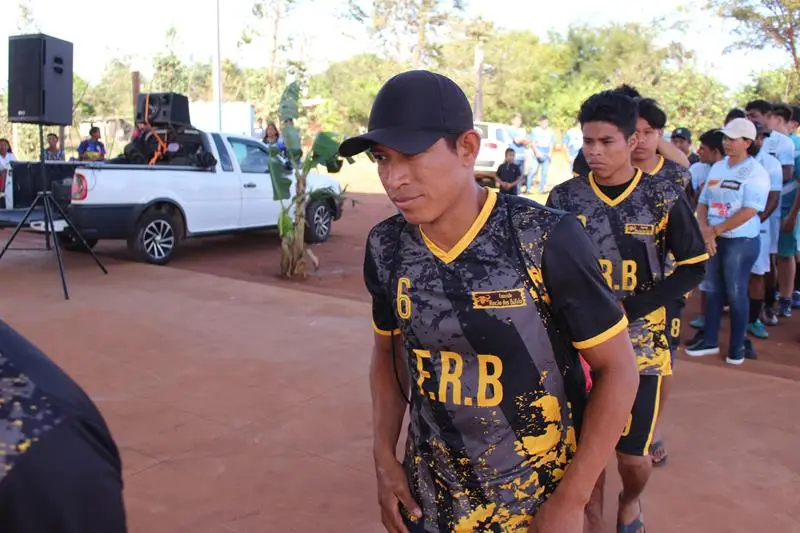 Abertura da 1ª Copa Terrão de Futebol masculino e feminino em Amambai