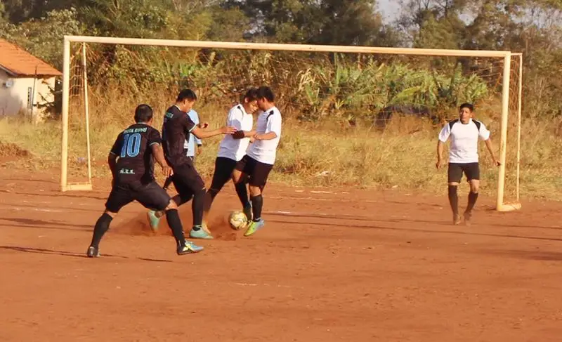 Abertura da 1ª Copa Terrão de Futebol masculino e feminino em Amambai