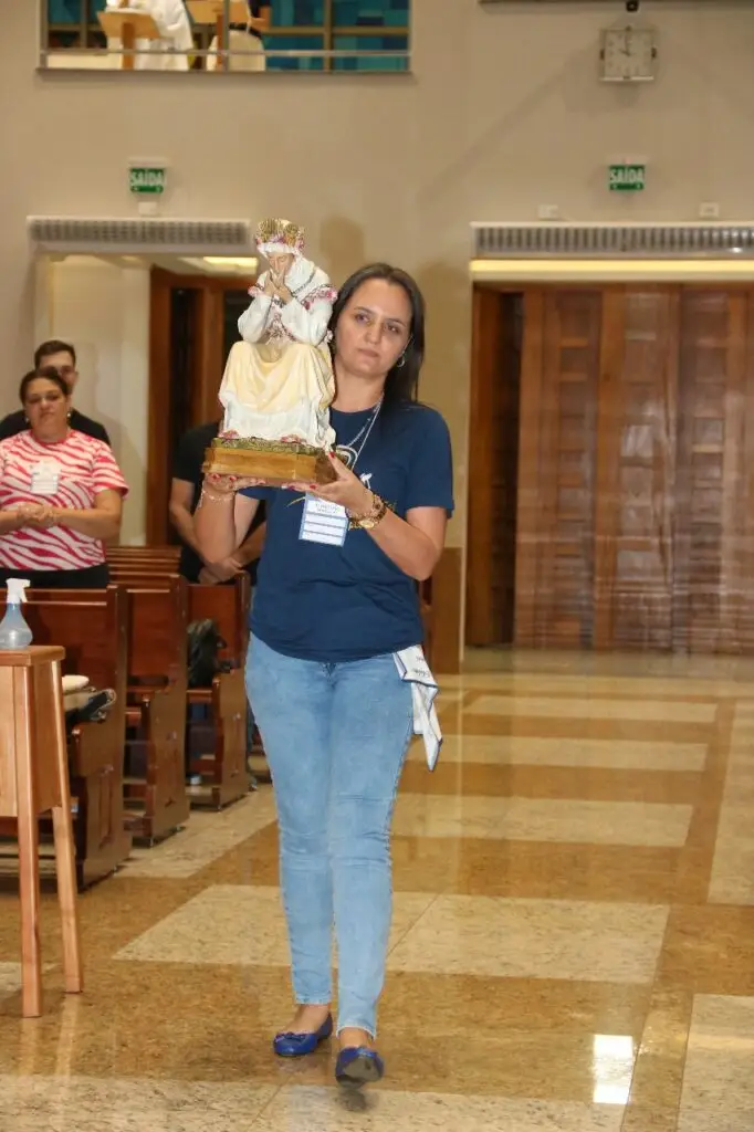 Encontro Paroquial na Igreja Matriz Nossa Senhora Auxiliadora reúne mães de Amambai e região Encontro Paroquial na Igreja Matriz Nossa Senhora Auxiliadora reúne mães de Amambai e região