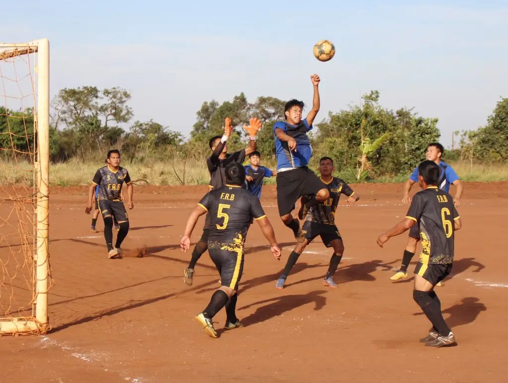 1ª Copa Terrão de Futebol segue neste sábado com cinco jogos em Amambai 1ª Copa Terrão de Futebol segue neste sábado com cinco jogos em Amambai