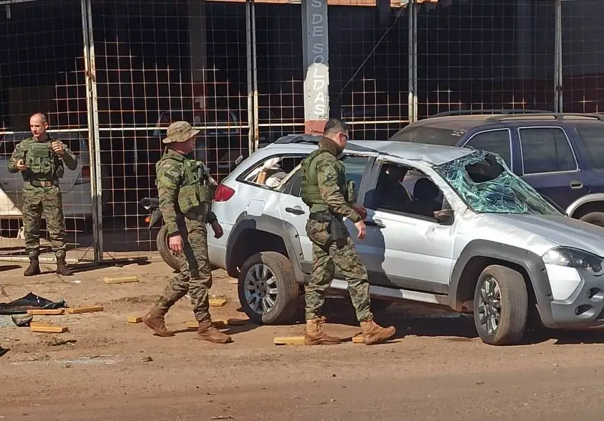 Após perseguição BOPE apreende carregamento de maconha em Amambai Após perseguição BOPE apreende carregamento de maconha em Amambai