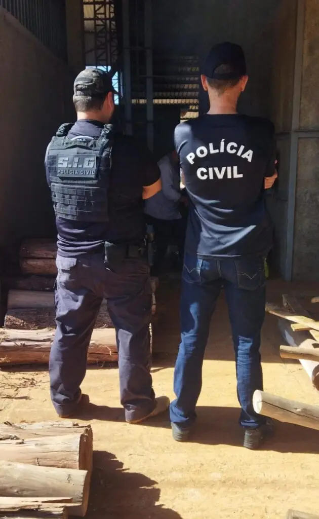 Polícia Civil incinera mais de 14 toneladas de drogas em Amambai Polícia Civil incinera mais de 14 toneladas de drogas em Amambai