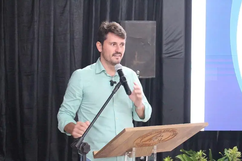 A convite de Sérgio Barbosa, prefeitos e vice-prefeitos eleitos e reeleitos de 17 municípios participam de roda de conversa em Amambai