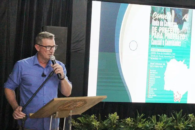 A convite de Sérgio Barbosa, prefeitos e vice-prefeitos eleitos e reeleitos de 17 municípios participam de roda de conversa em Amambai