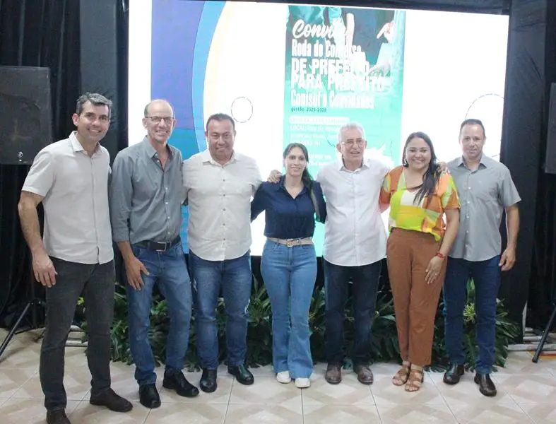 A convite de Sérgio Barbosa, prefeitos e vice-prefeitos eleitos e reeleitos de 17 municípios participam de roda de conversa em Amambai